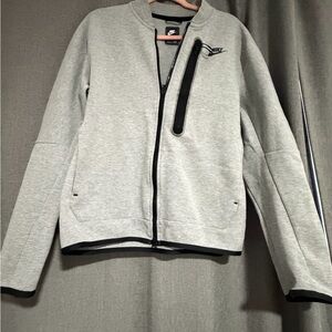 Nike Heather Gray sweater